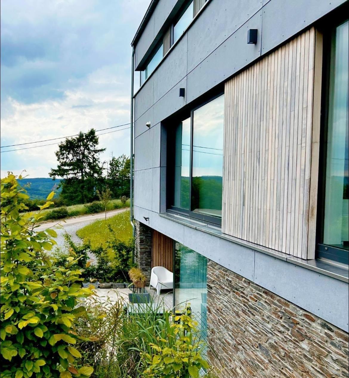 Aparthotel La Planque Du Raton Laveur Lierneux Exterior foto